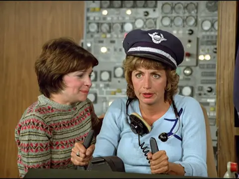 20TH September 1977Season 3 : Episode 1“Airport '59“